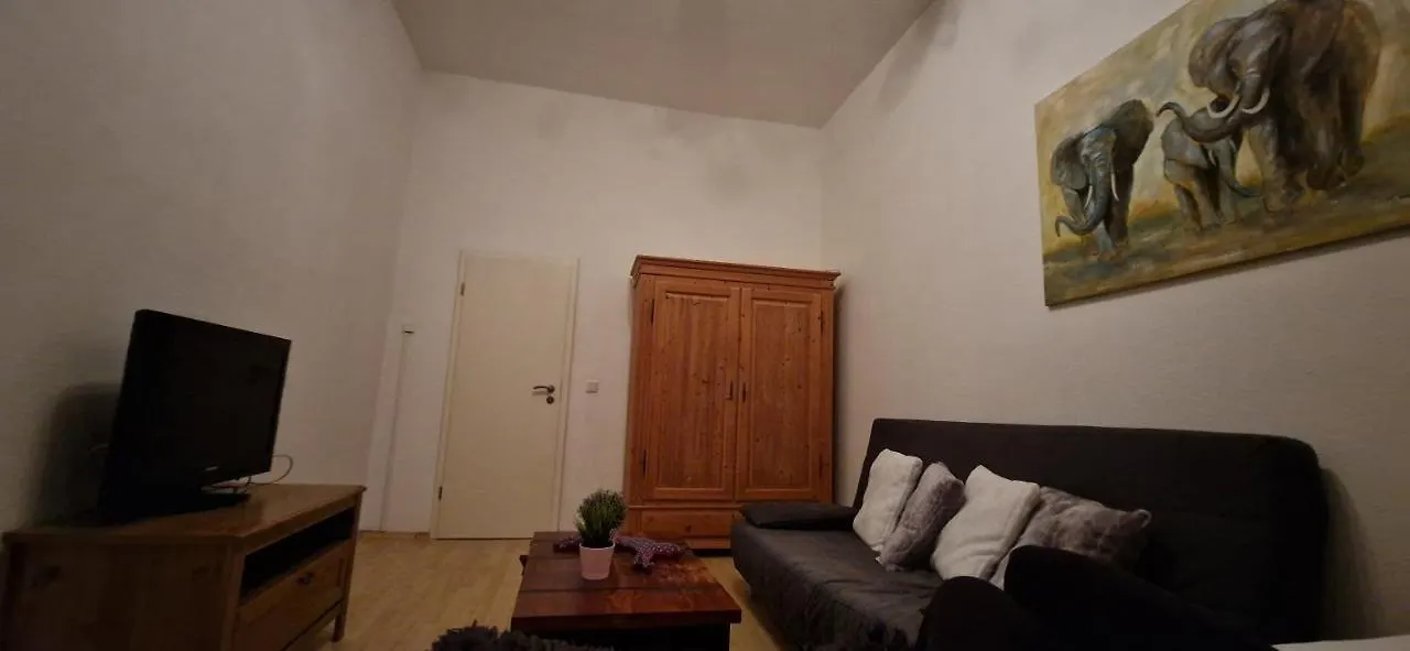 65Qm Ferienwohnung Dusseldorf Zentrum