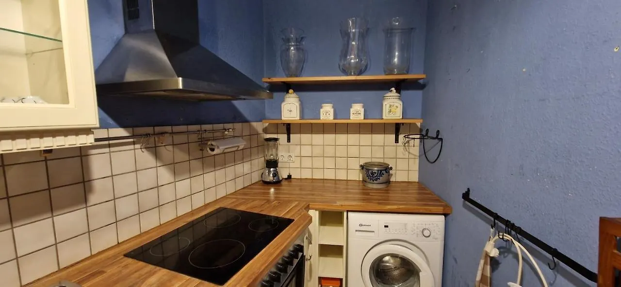 65Qm Ferienwohnung Dusseldorf Zentrum Almanya